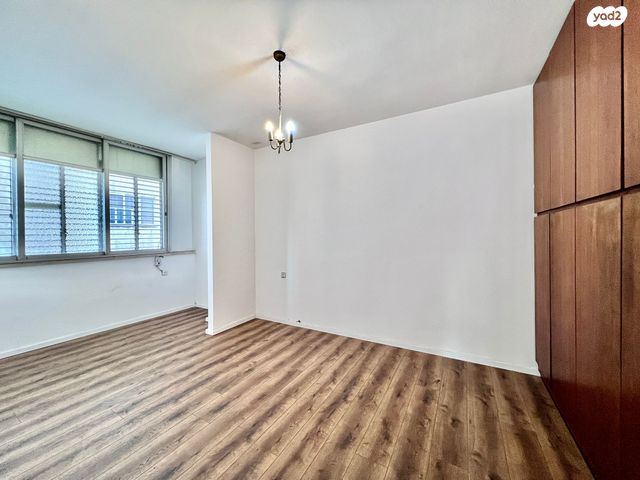 דירה, שדרות בנימין 29, מרכז העיר דרום, נתניה