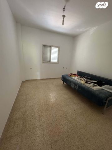 דירה, נחמן מברסלב 13, מחנה יהודה, פתח תקווה