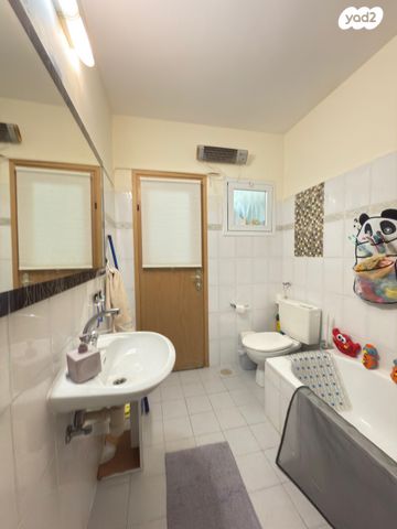 דירה, נחל שניר, רובע י"א, אשדוד