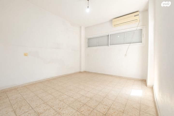 דירה, ליבורנו, רמת הנשיא, בת ים