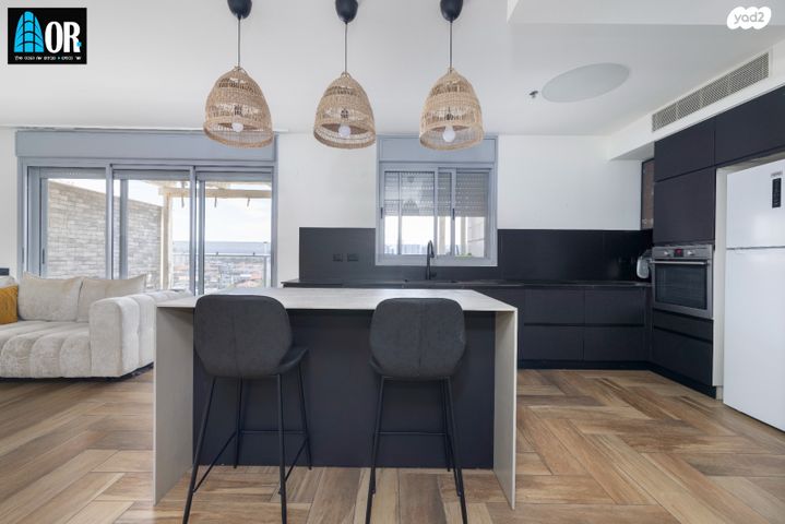 גג/ פנטהאוז, שדרות יצחק רבין, פארק המושבה, באר יעקב