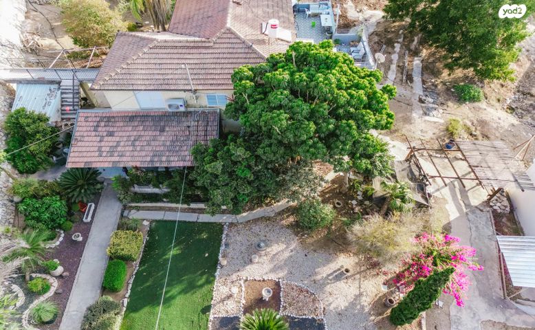 משק חקלאי/ נחלה, זכריה, זכריה