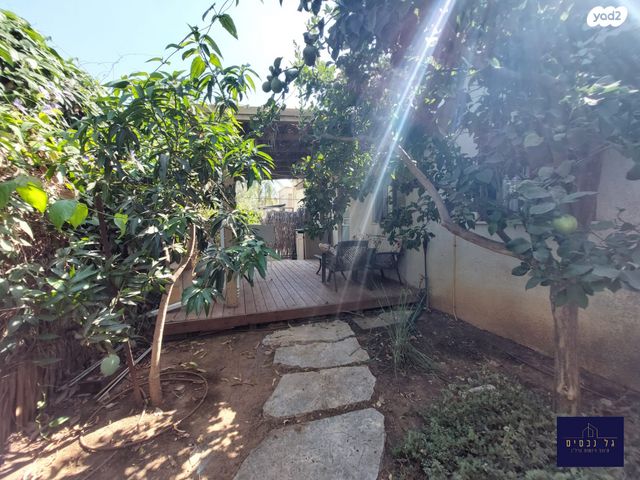 בית פרטי/ קוטג', פרדס חנה כרכור