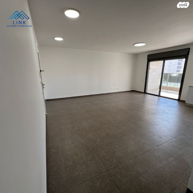 דירה, האנפה, החותרים, טירת כרמל