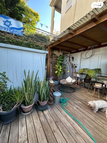 דירת גן, האלון, רמות יצחק, נשר