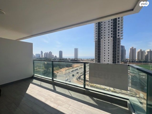 דירה, נוף הטיילת, נתניה