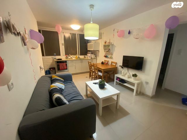 דירה, יצחק רגר, שכונה ד', באר שבע