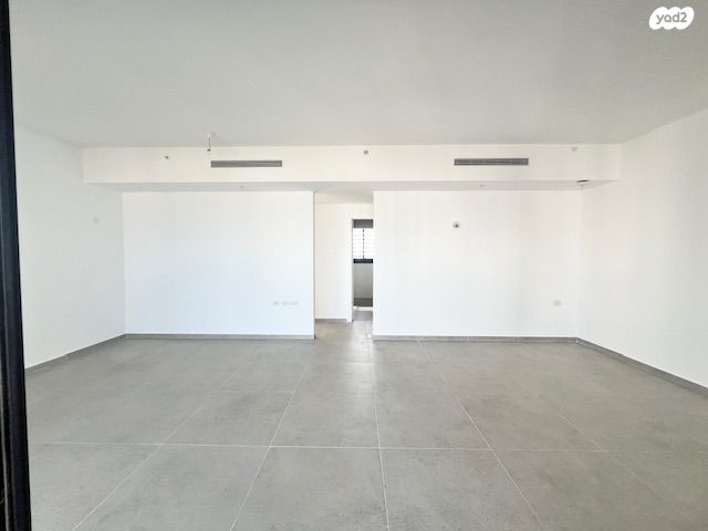 דירה, אמנון ליפקין שחק 1, נוף הטיילת, נתניה