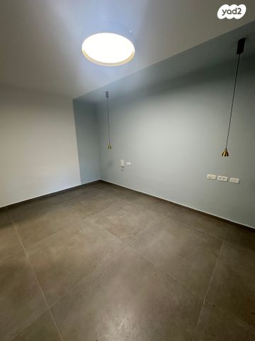 דירת גן, תל אביב יפו