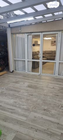 דירת גן, קרית מנחם בגין, נתיבות