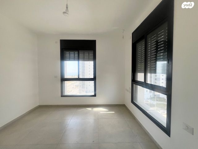 דירה, נוף הטיילת, נתניה