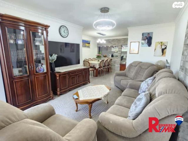 דירה, הקשת 2, קרית שלום, תל אביב יפו