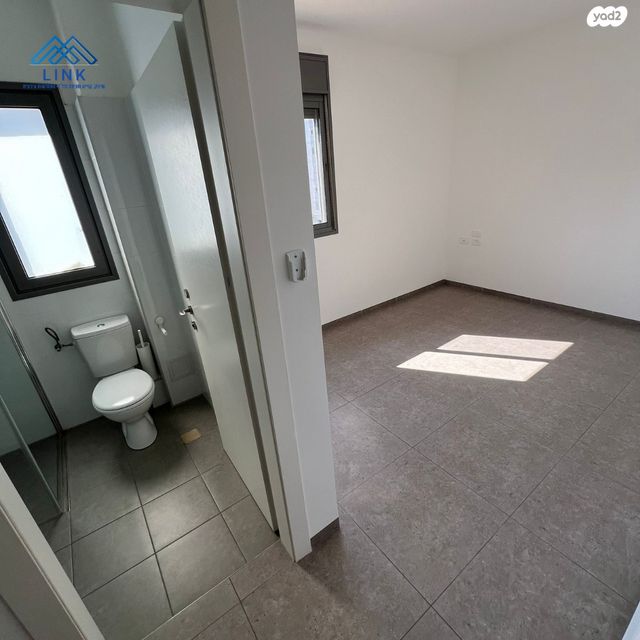 דירה, האנפה, החותרים, טירת כרמל