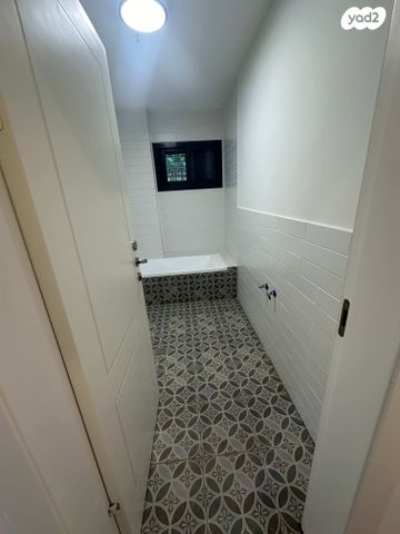 דירת גן, תל אביב יפו