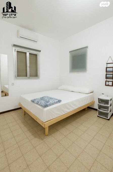 דירה, שדרות יהודית 32, מונטיפיורי, הרכבת, תל אביב יפו