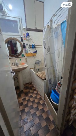 שדרות חב"ד 27