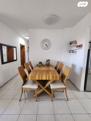 דירת גן, יפה נוף, נשר