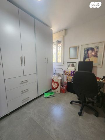 דירה, מעלה הגיבורים, בן דור, נשר