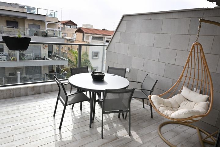 גג/ פנטהאוז, הרב קוק, מוצקין הותיקה, קרית מוצקין