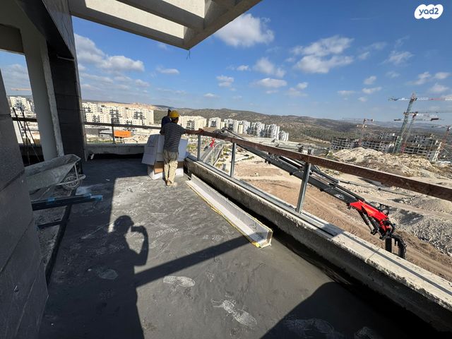 גג/ פנטהאוז, אהרונסון, נווה שמיר רמת בית שמש ה-1, בית שמש