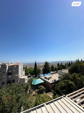 דירה, הנוריות, נשר