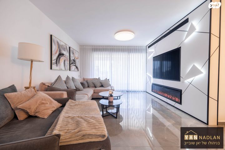 דירה, משה תבורי 4, צמרת גנים / עין גנים דרום, פתח תקווה