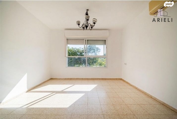 דירה, הנחלים, מודיעין מכבים רעות