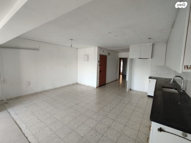 דירה, בוליביה, קרית היובל, ירושלים