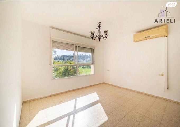 דירה, הנחלים, מודיעין מכבים רעות