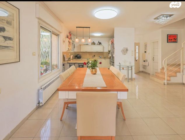 בית פרטי/ קוטג', אליהו חכים, ארמון הנציב, תלפיות מזרח, ירושלים