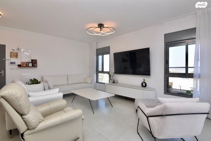 גג/ פנטהאוז, גולן, גבעת אלונים, יקנעם עילית