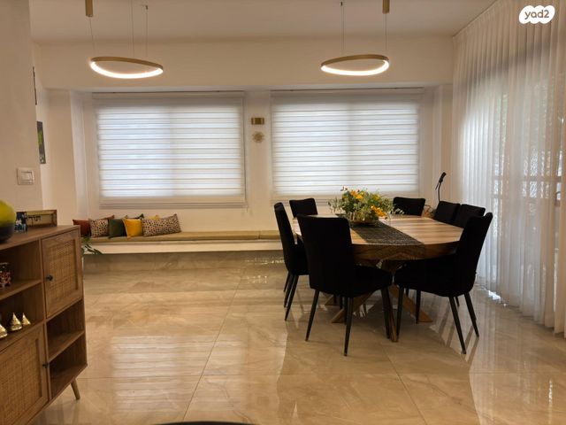 בית פרטי/ קוטג', ניצן