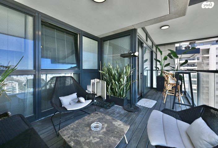 דירה, האלוף דוד מימון, קרית הלאום, ראשון לציון