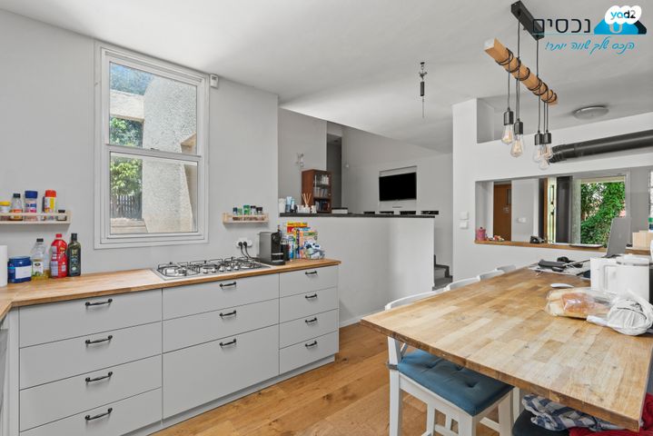 דו משפחתי, עצמון, רעות, מודיעין מכבים רעות