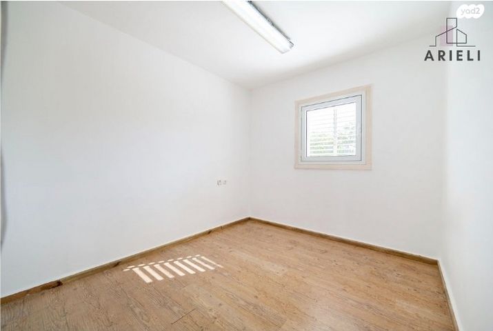 דירה, הנחלים, מודיעין מכבים רעות