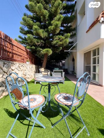 דו משפחתי, רמת ישי