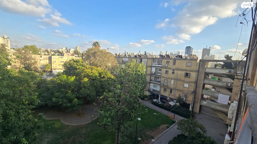 דירה, הנשיא, בית וקאנטרי, גיורא יוספטל, גבעת שמואל