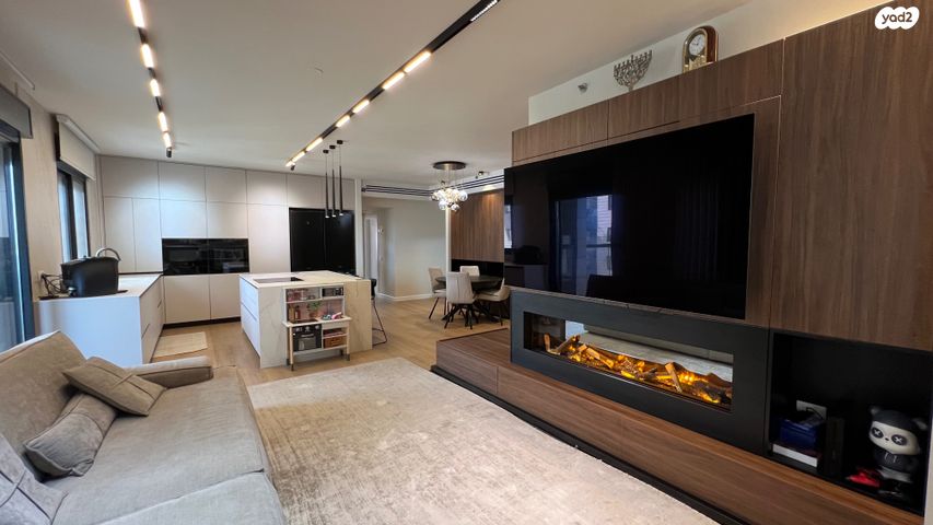 דירה, נוריות, ראשון לציון