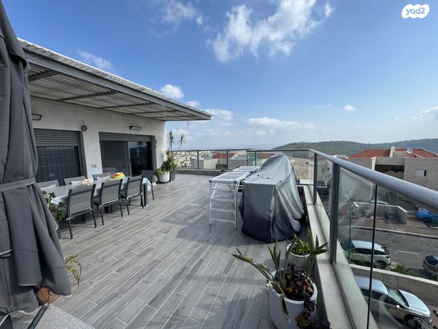 גג/ פנטהאוז, גולן, גבעת אלונים, יקנעם עילית