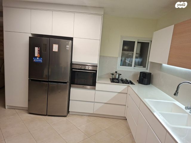 דירה, הרב חיים פינטו, גבעת הסביונים, קרית מלאכי