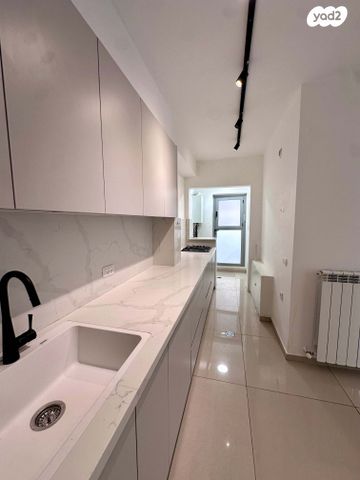 דירה, אבנר חי שאקי, גילה, ירושלים