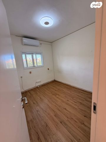 דירה, שיכון דן, נווה דן, תל אביב יפו