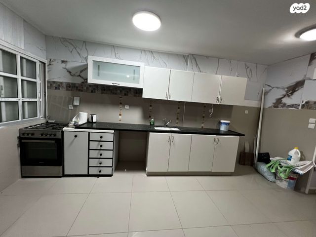 דירה, שדרות צה"ל 9, קרית ים ב', קרית ים