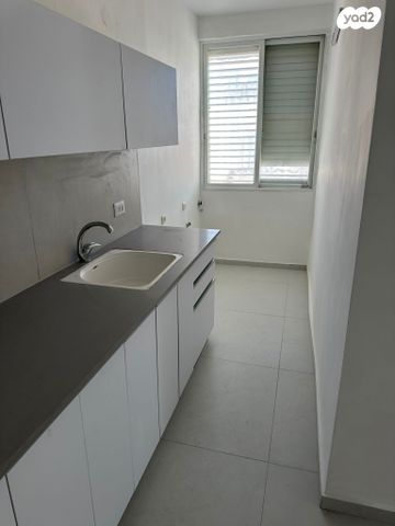 דירה, ירושלים 14, רוטשילד עצמאות, בת ים