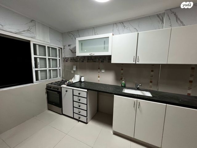 דירה, שדרות צה"ל 9, קרית ים ב', קרית ים