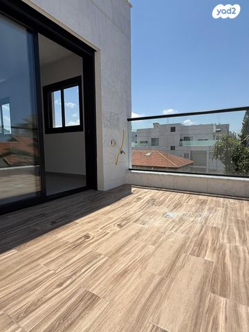 דירה, ביאליק, מרכז, קרית עבודה, חולון