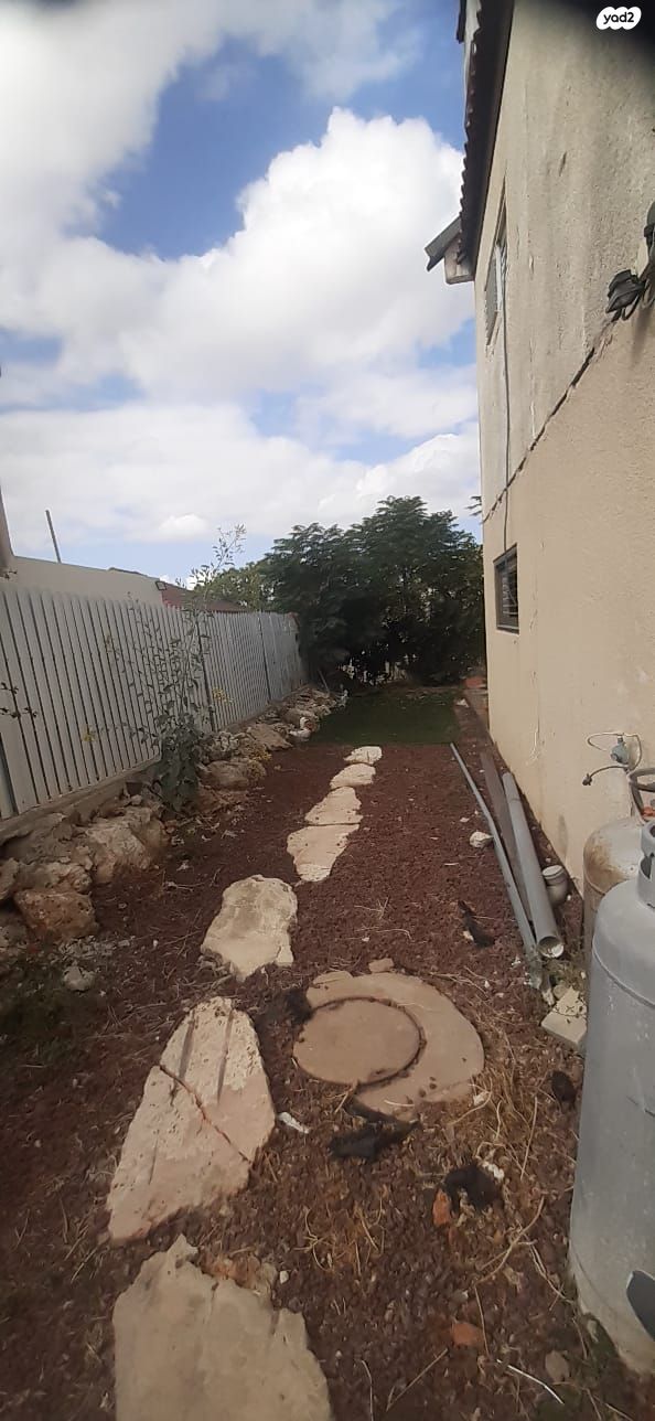 דירת גן, קרני שומרון