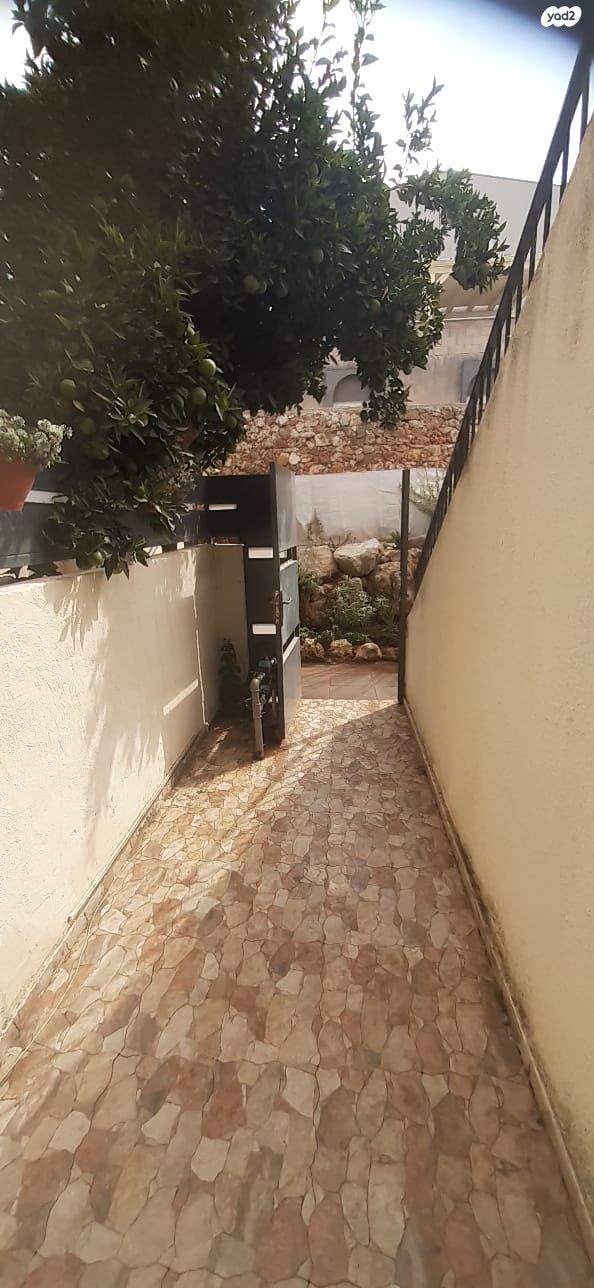 דירת גן, קרני שומרון