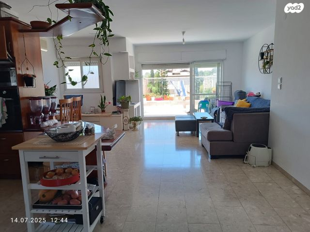 גג/ פנטהאוז, הראשונים, קרית חיים מזרחית, חיפה