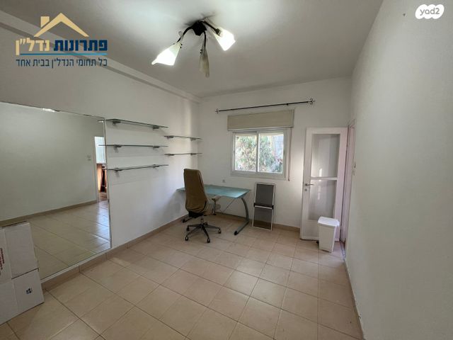 דירה, נתיב חן 13, נווה שאנן, חיפה